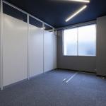 モデリアカラーズの一室