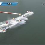 芦澤がツケマイで斎藤を抑え込む