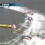 2周目1Mにて引き波に乗って失速する2号艇