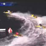 2周目1Mで2番手に浮上する5号艇