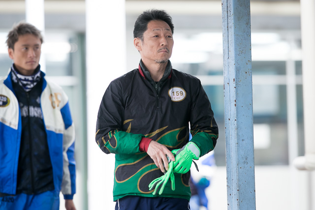 会場の様子を見わたす江口晃生