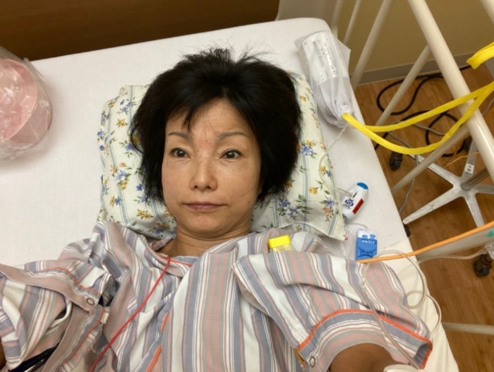 入院中の日高逸子