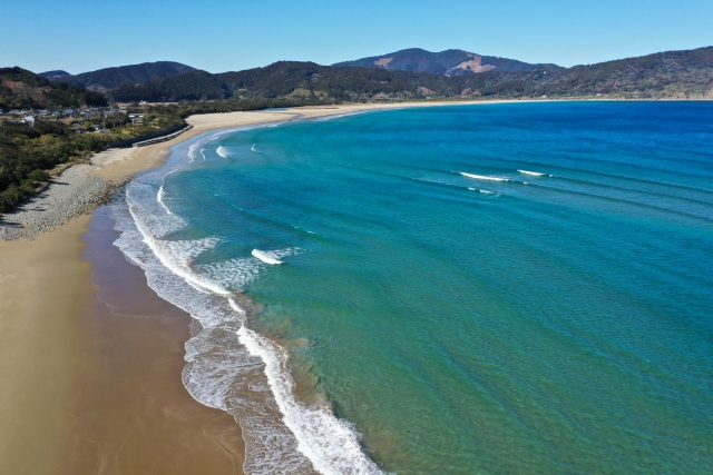 串間市の石波海岸