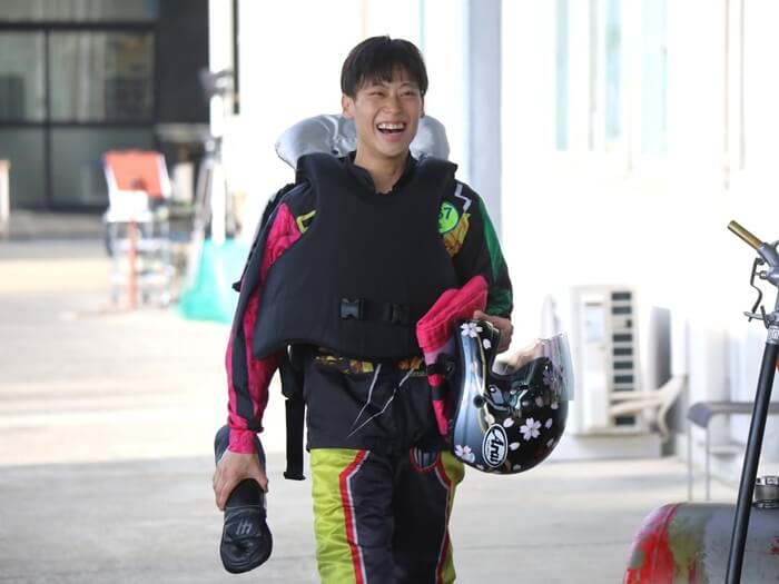 大学卒業の見込みが立った石本裕武