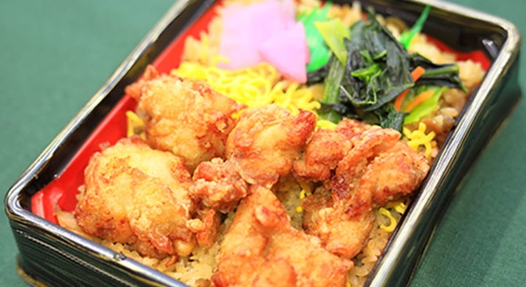 豊ご屋の唐揚げ弁当