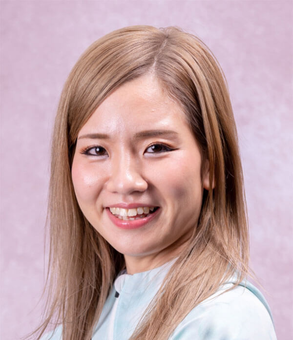 冨樫麗華の宣材写真