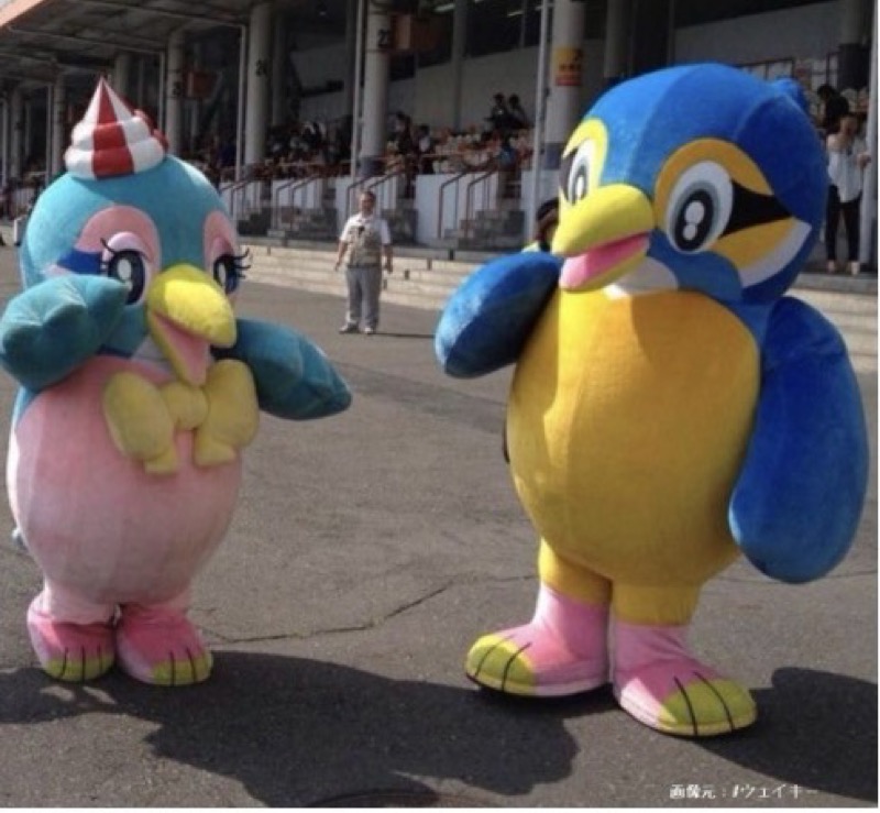 ボートレース多摩川のキャラクター・ウェイキーとリップル